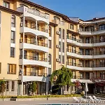 Апартаменты Sunny In A Complex With A Pool&gym By Flаt Manаger
