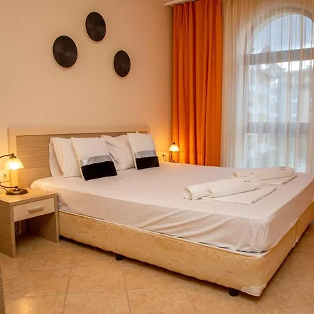 Sunny In A Complex With A Pool And Gym By Flаt Manаger Apartament Słoneczny Brzeg