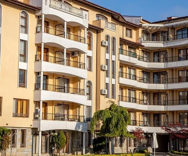 Apartament Sunny In A Complex With A Pool And Gym By Flаt Manаger