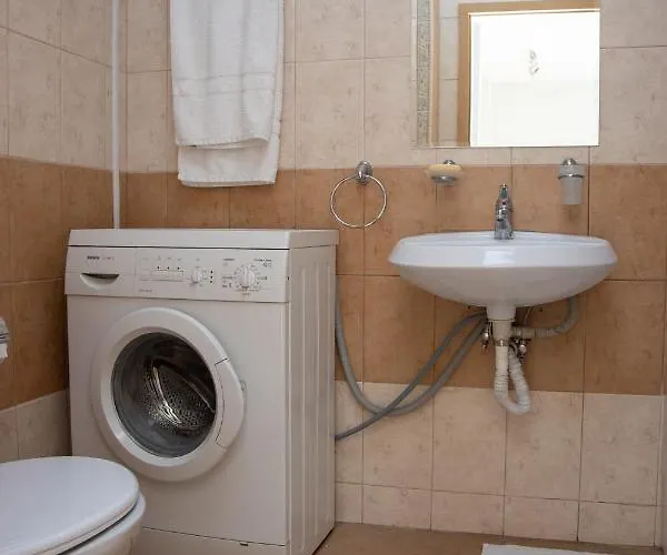 Sunny In A Complex With A Pool And Gym By Flаt Manаger Apartament Słoneczny Brzeg