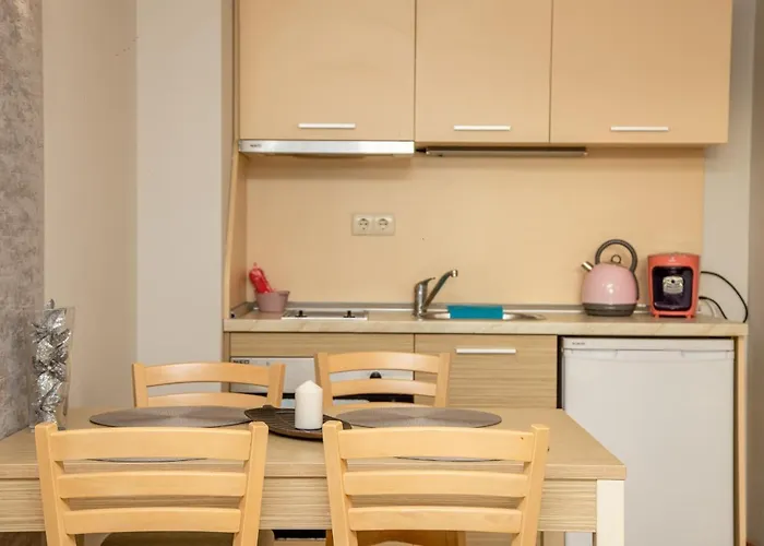 Sunny In A Complex With A Pool And Gym By Flаt Manаger * 阳光海滩