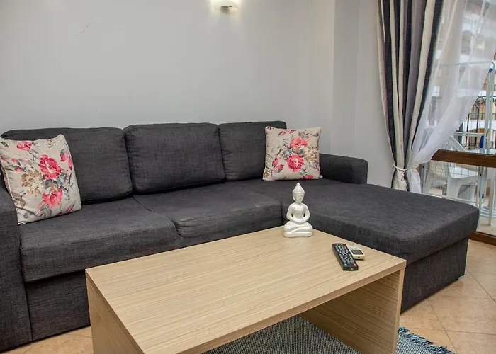 Sunny In A Complex With A Pool And Gym By Flаt Manаger 公寓